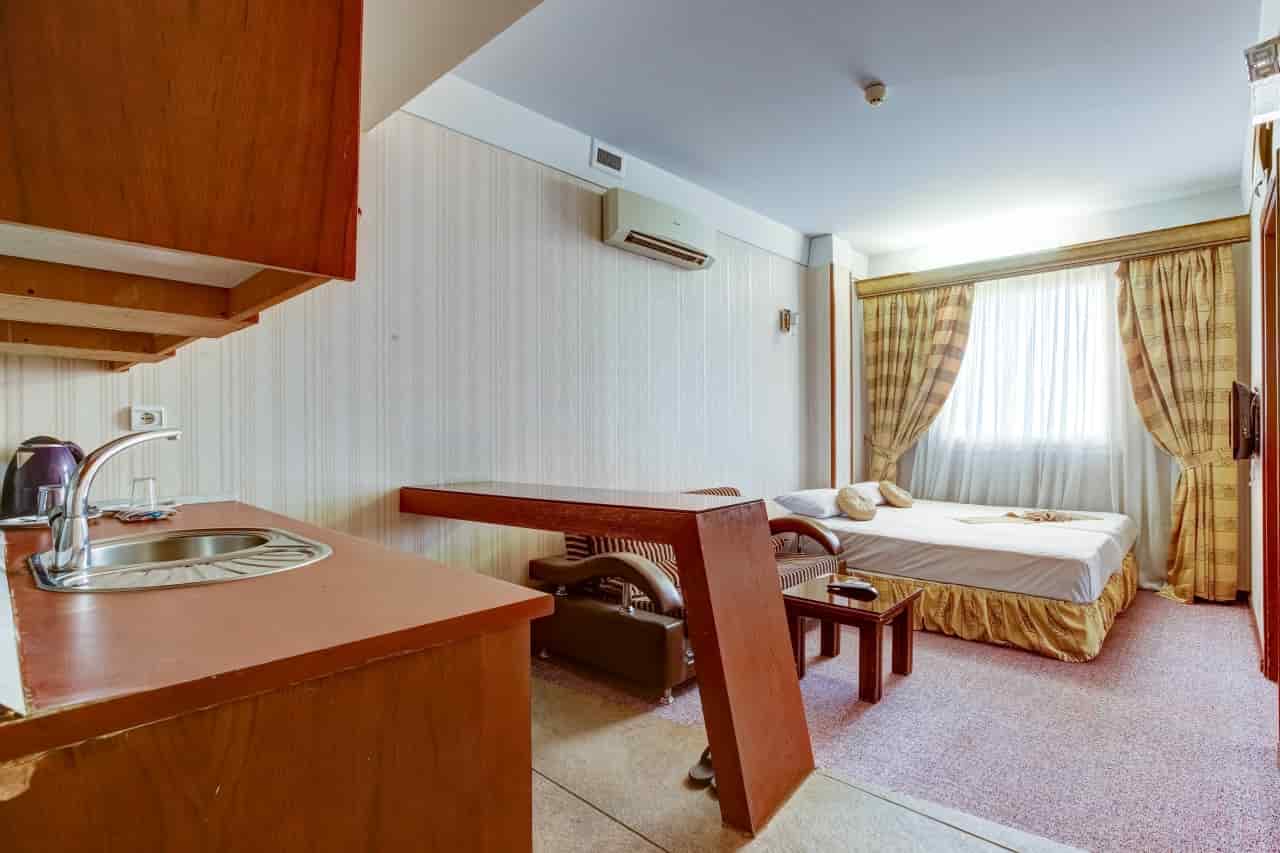 هتل عماد مشهد