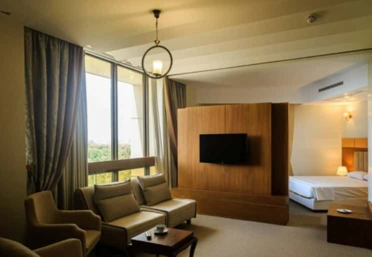 هتل مهمانسرا دانشگاه فردوسی مشهد